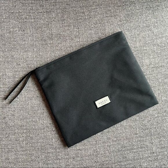 GUCCI BEAUTY Black Zippered Pouch Bag - Picture 1 of 5